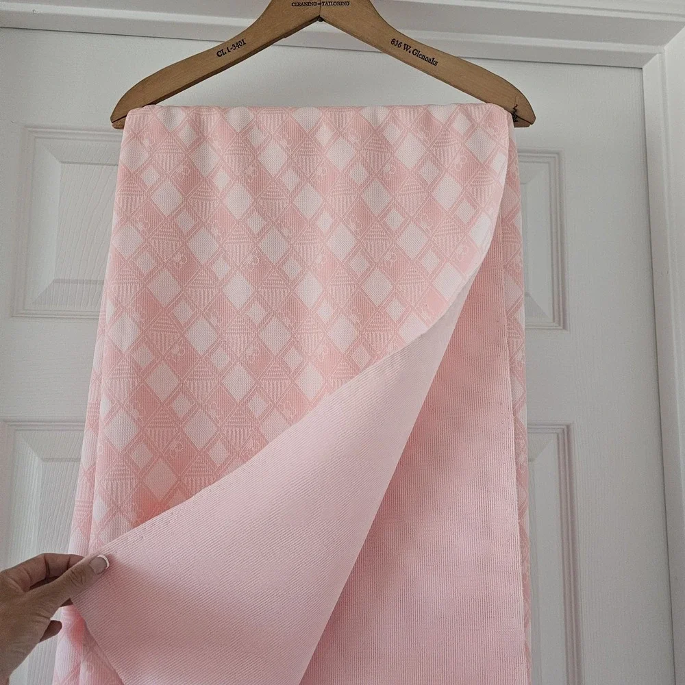 1970s Vintage Light Salmon Pink Cream Flower Power Diagonal Geometric Fabric #53
